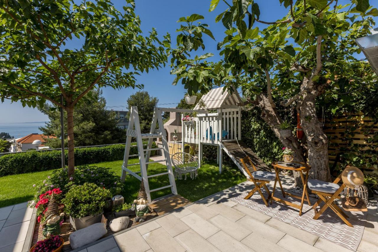 Villa Katess With Heated Pool Split Eksteriør bilde